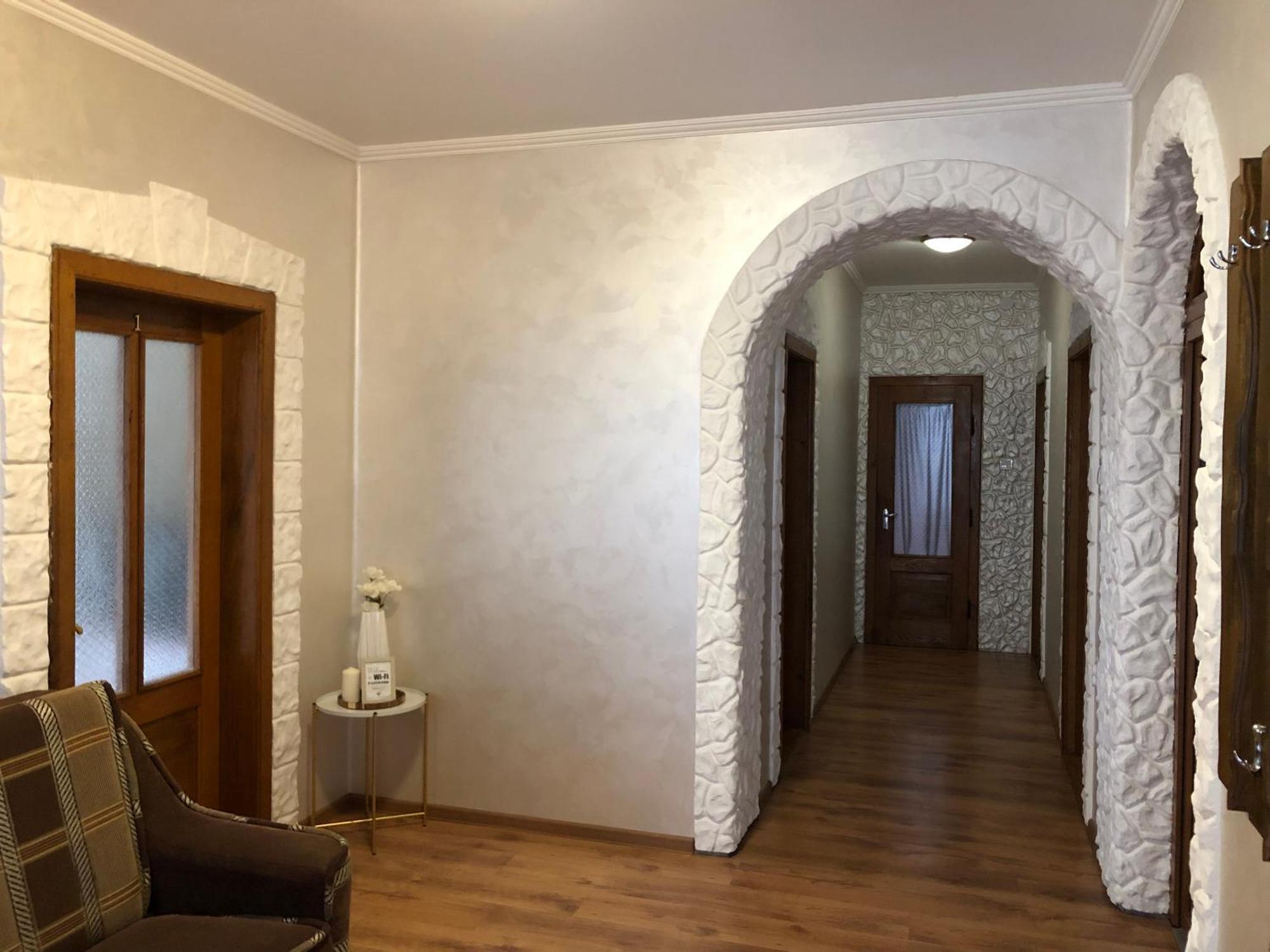 У Оксани Hotel Solochin Exterior photo