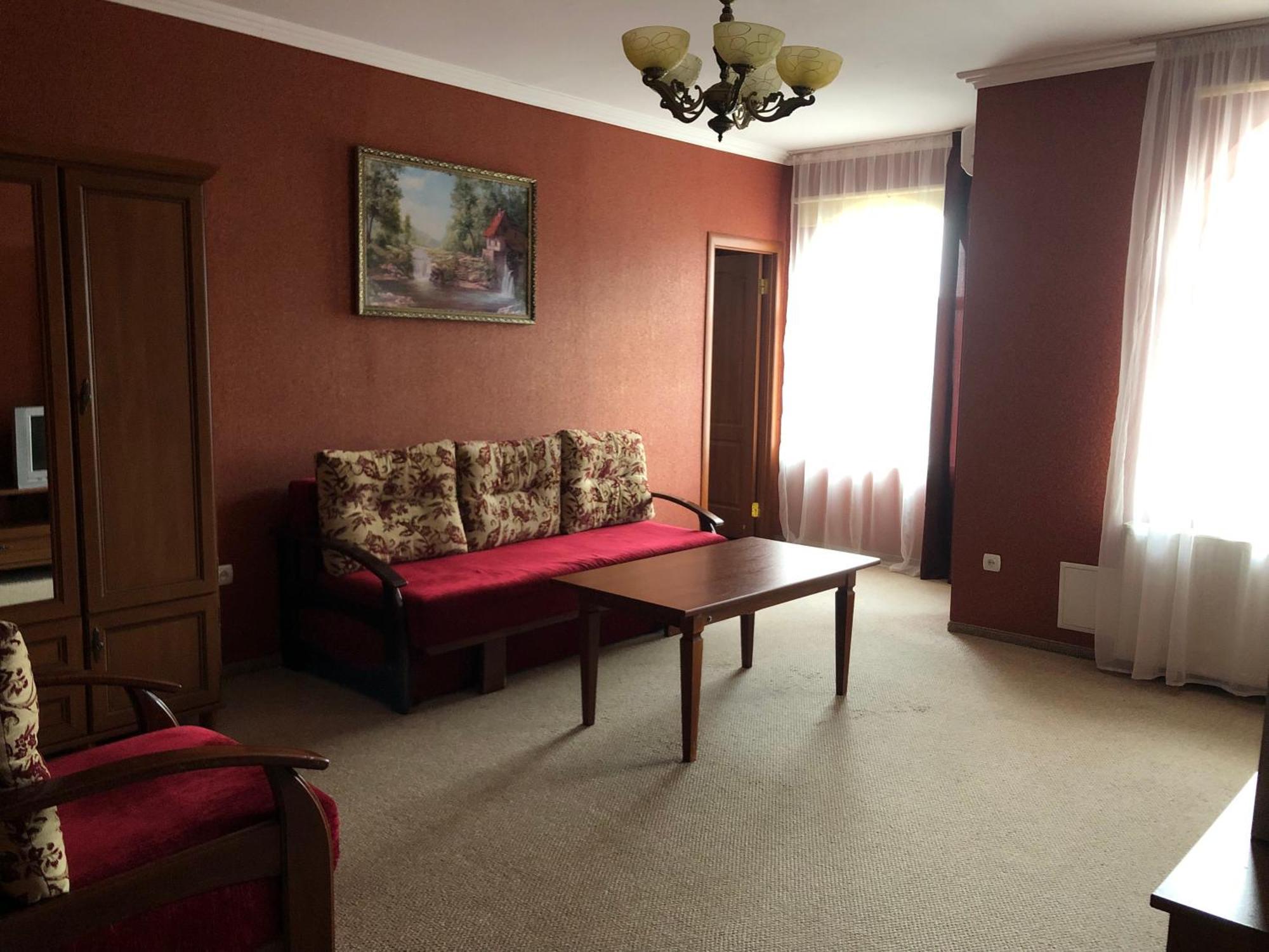 У Оксани Hotel Solochin Exterior photo