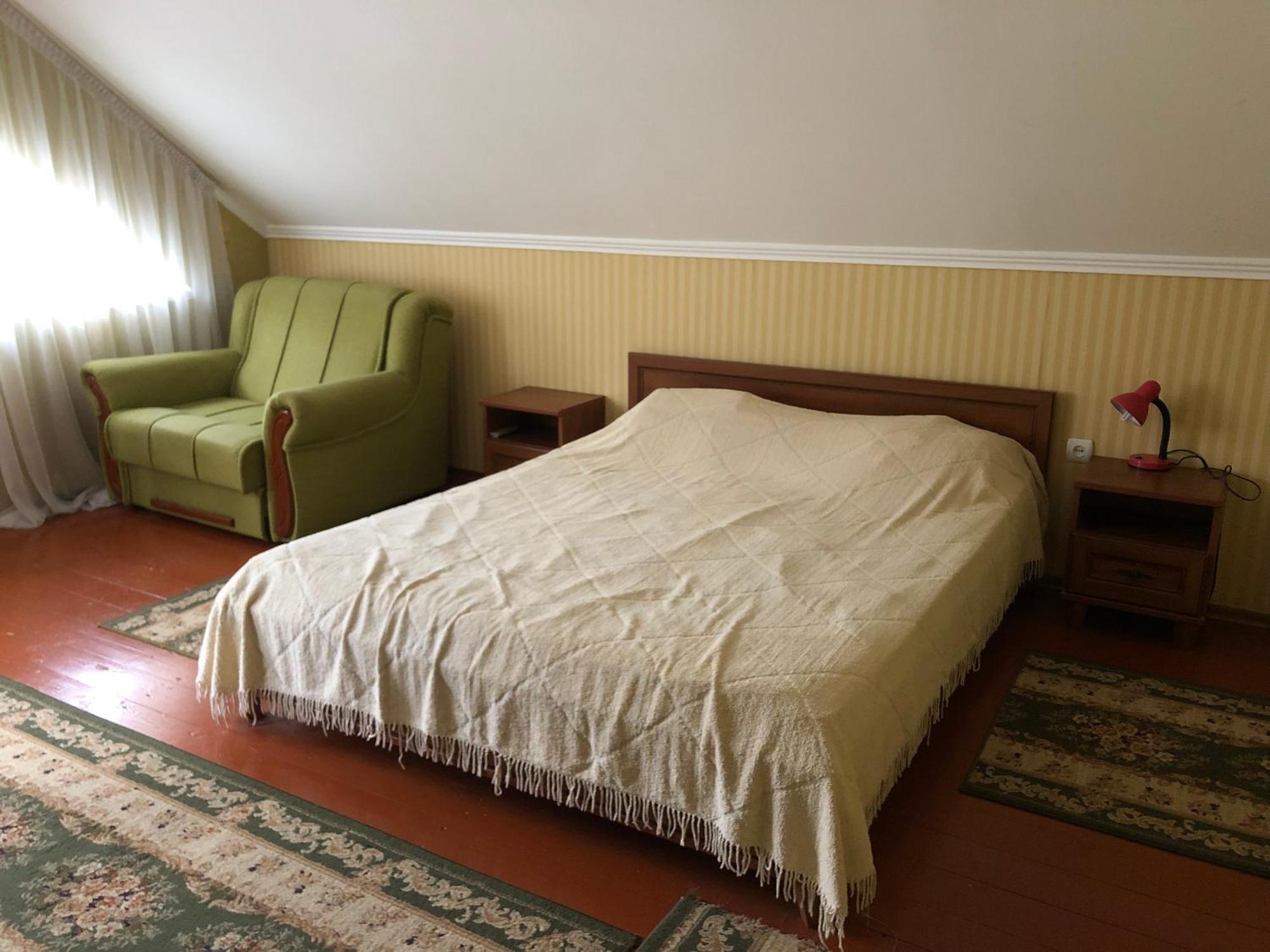 У Оксани Hotel Solochin Exterior photo